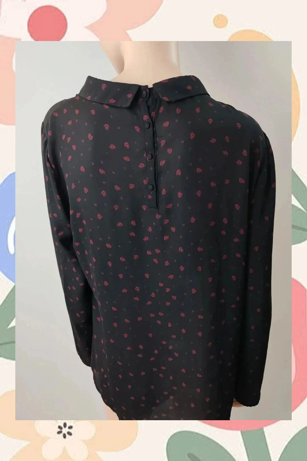Blusa com estampa de corações – photo 3